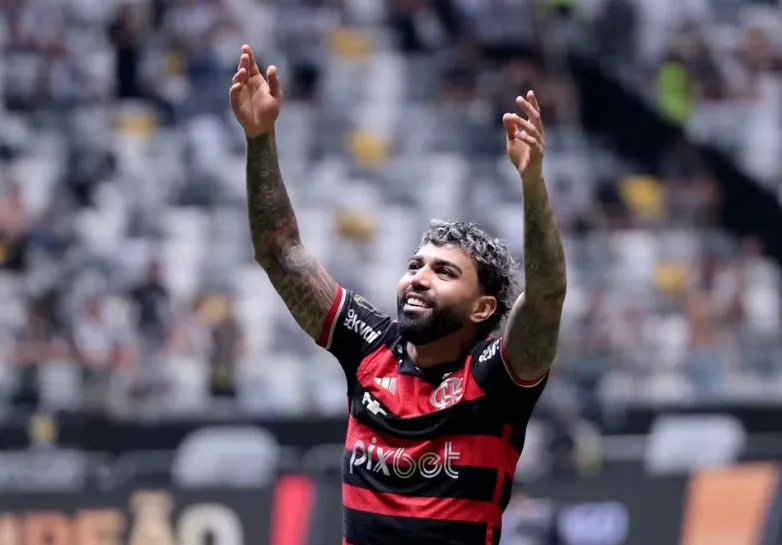Cruzeiro acerta com Gabigol, que deixará o Flamengo em 2025