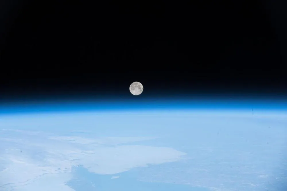 Cientistas Detectam Sinais Promissores de Vida Alienígena em Exoplaneta Distante