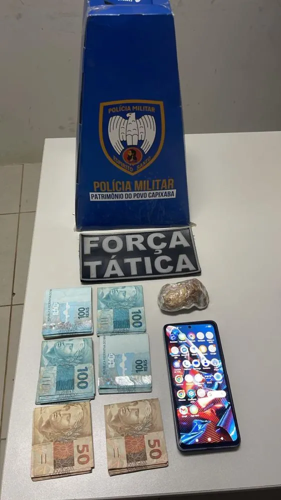 HOMEM É PRESO COM CRACK E R$ 7 MIL EM DINHEIRO NA ZONA RURAL DE BARRA DE SÃO FRANCISCO-ES