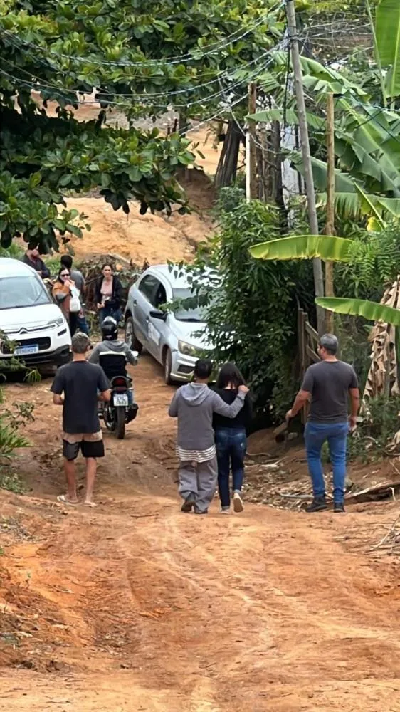 Fim do Mistério: Adolescente Desaparecida é Encontrada Vivendo com Namorado em Mantenópolis-ES