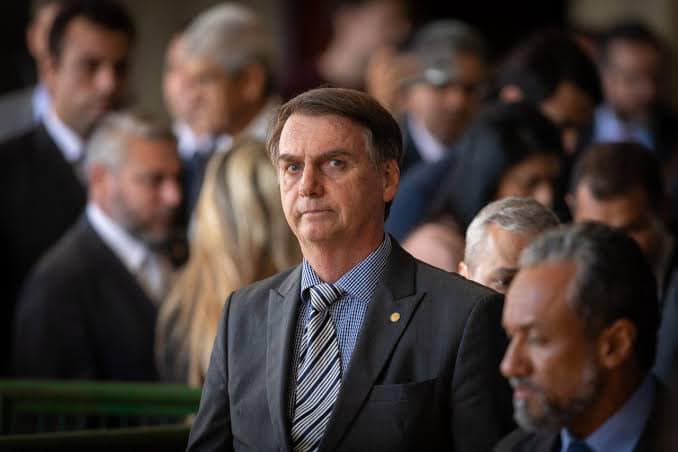 Ex-presidente Jair Bolsonaro é homenageado no Espírito Santo e interage com apoiadores em Vila Velha
