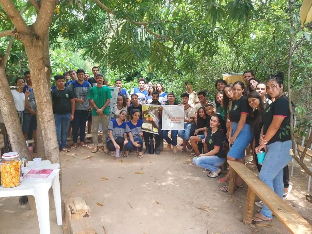 Projeto “Zum Zum” Transforma Barra do Ariranha em Santuário de Educação Ambiental e Preservação de Abelhas