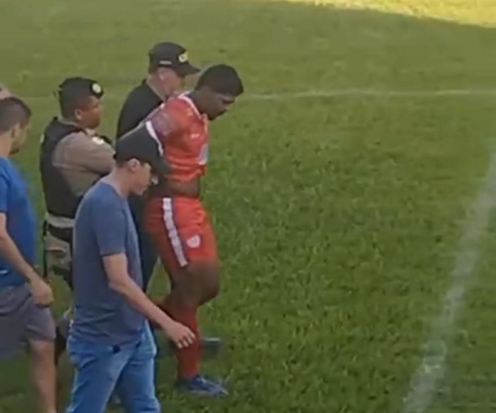 Operação Surpresa: Suspeito de Crimes Gravíssimos é Preso Durante Partida de Futebol em Mutum, MG